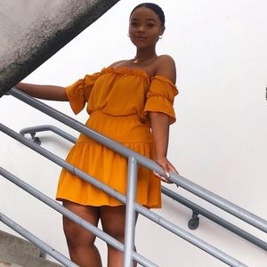 Pretty Little Thing Ruffled Set